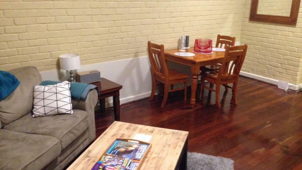 Affordable & Comfortable Apartment On Langley Park Perth Bagian luar foto